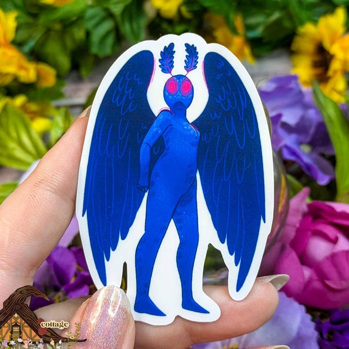 Mottenmevrouw, Grappige Griezelige Vinylsticker voor Laptop of Tablet voor wholesale door Witchbriar Cottage