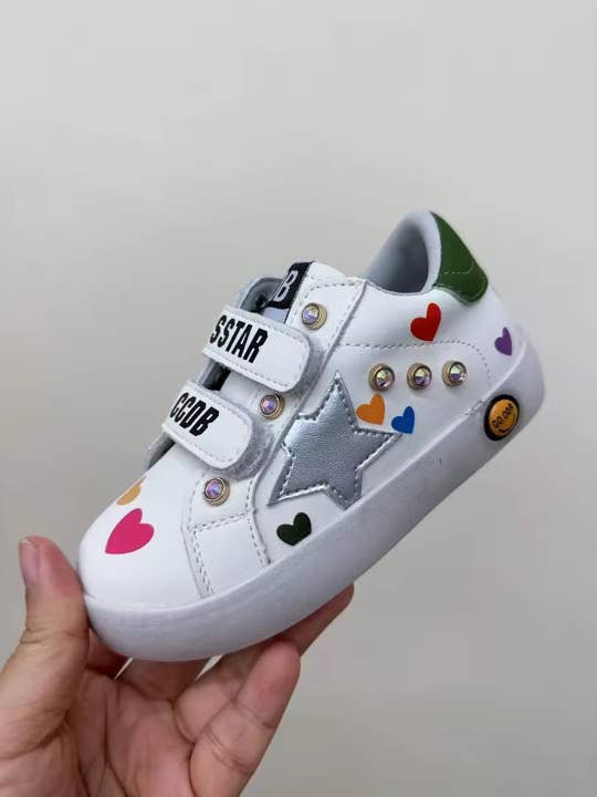 Torn and Trendy - Wholesale Lifestyle Sneakers - Kids - Colorful Hearts Velcro Silver Star Sneakers