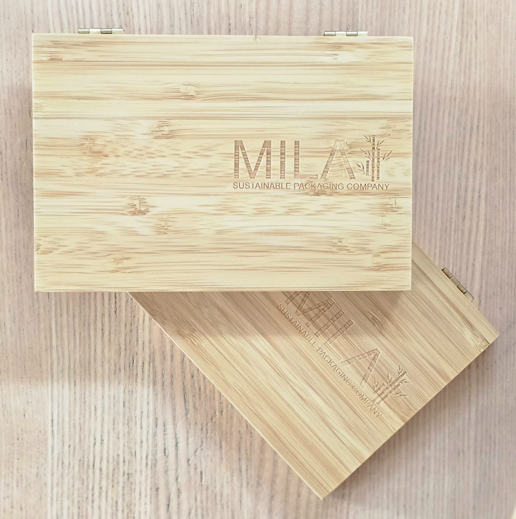Mila Sustainable Packaging Company - Wholesale Makeup Storage Box - Large Handcrafted Bamboo Magnetic Makeup Palette12