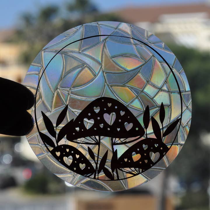 Sonnenfänger-Aufkleber mit Pilzmotiv für den Großhandel von La baleine qui embosse