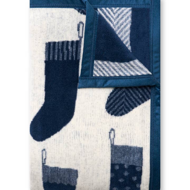 ChappyWrap - Wholesale Decoratiedeken - Santa's Stockings Midi Deken