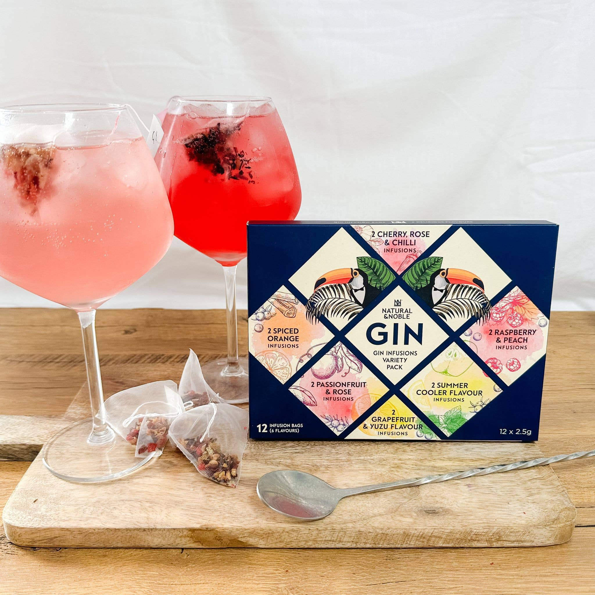 Natural & Noble – wholesale Gift bag set/pack – Gin Infusions Variety Gift Pack by Natural & Noble4