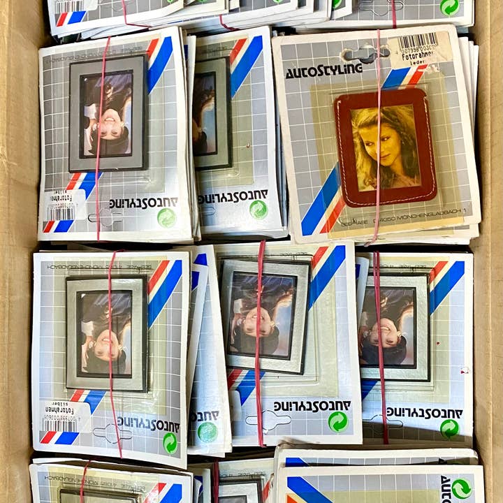 Salzmann Restwaren GmbH - Wholesale Picture Frame - AutoStyling Photo Frame Mix2