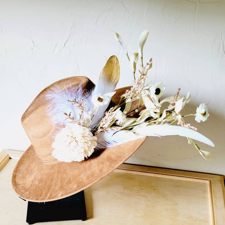 Boho Western Wedding Floral & Feather Bridal Hat in Tan 984k and other Purchase Wholesale blush gold. Free Returns & Net 60 Terms on Faire trending on Faire.