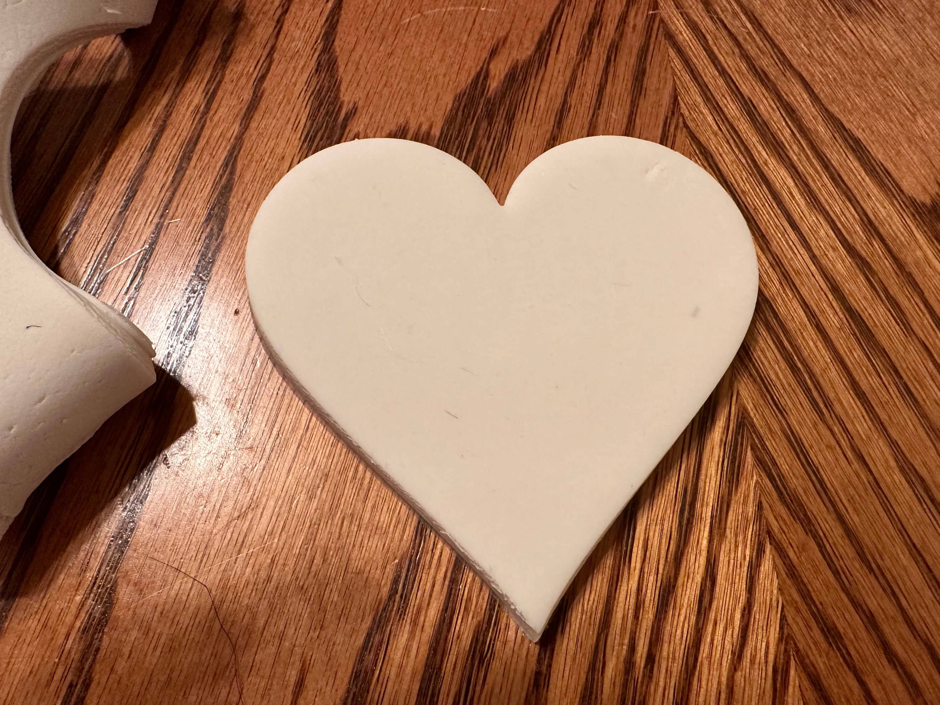 Layered Creations LLC - Wholesale Cookie Cutter - Heart Cookie Cutter2