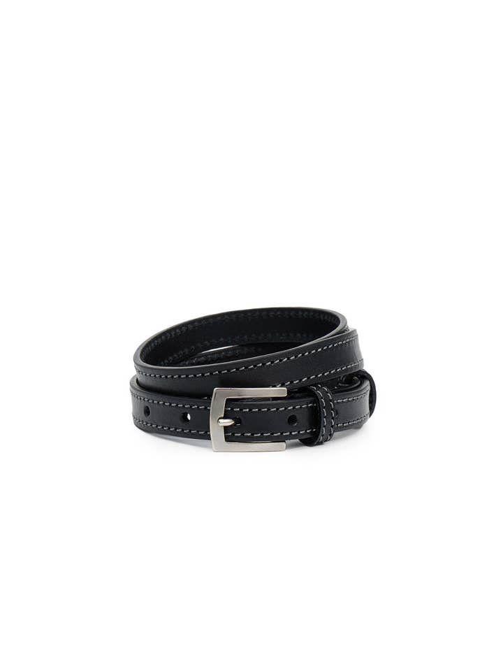 MOA - Ceinture - Noir pour la vente par Jerelyn Creado
