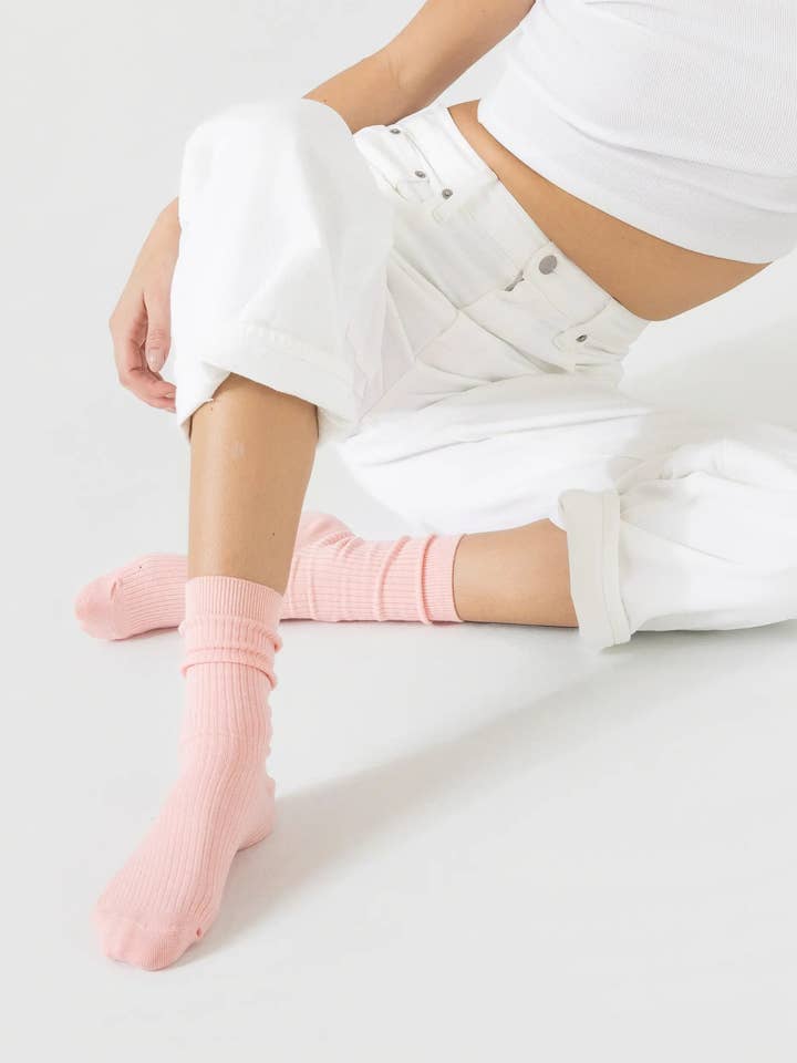 Chaussettes Crew en Coton pour Femmes – Roam – Rose pour la vente par Bondoodle