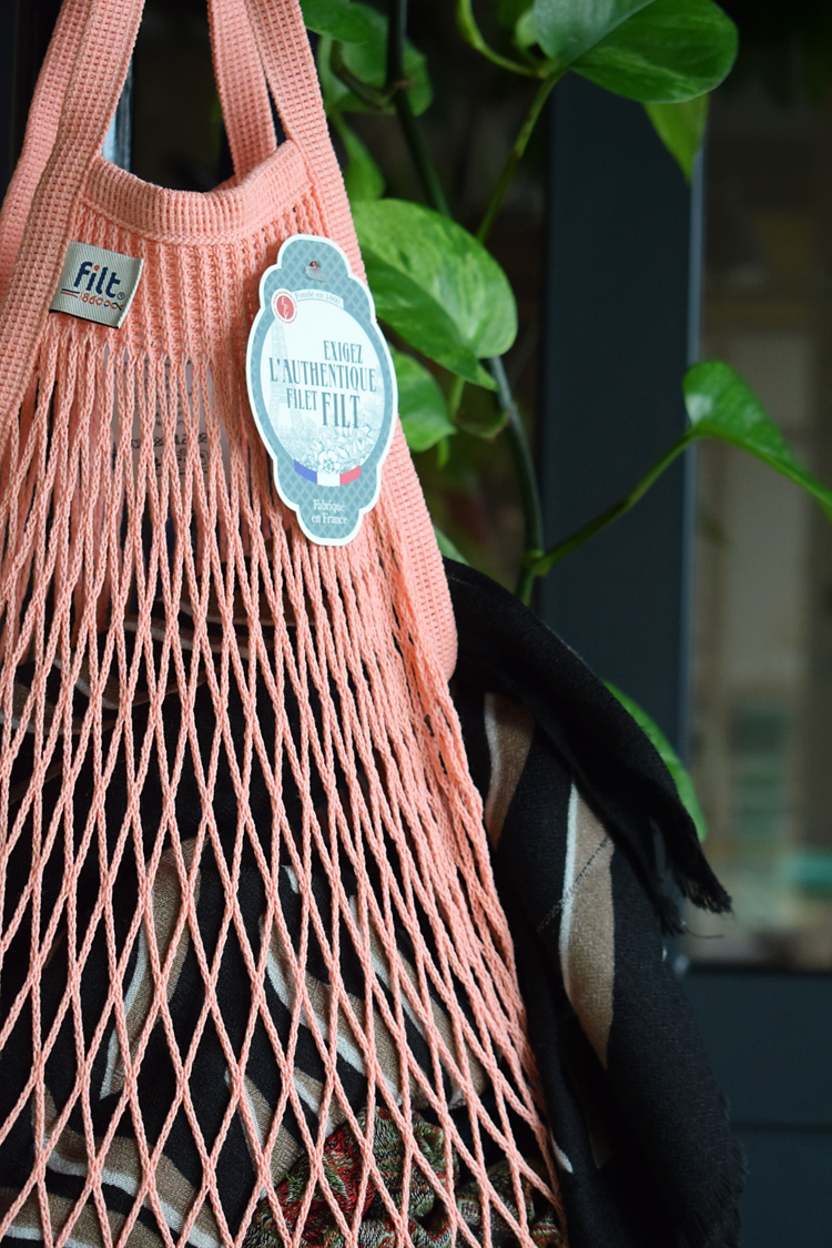 Filt1860 - Wholesale Kruidenierswinkel/boodschappentas - Rose layette boodschappennet met korte handvatten2