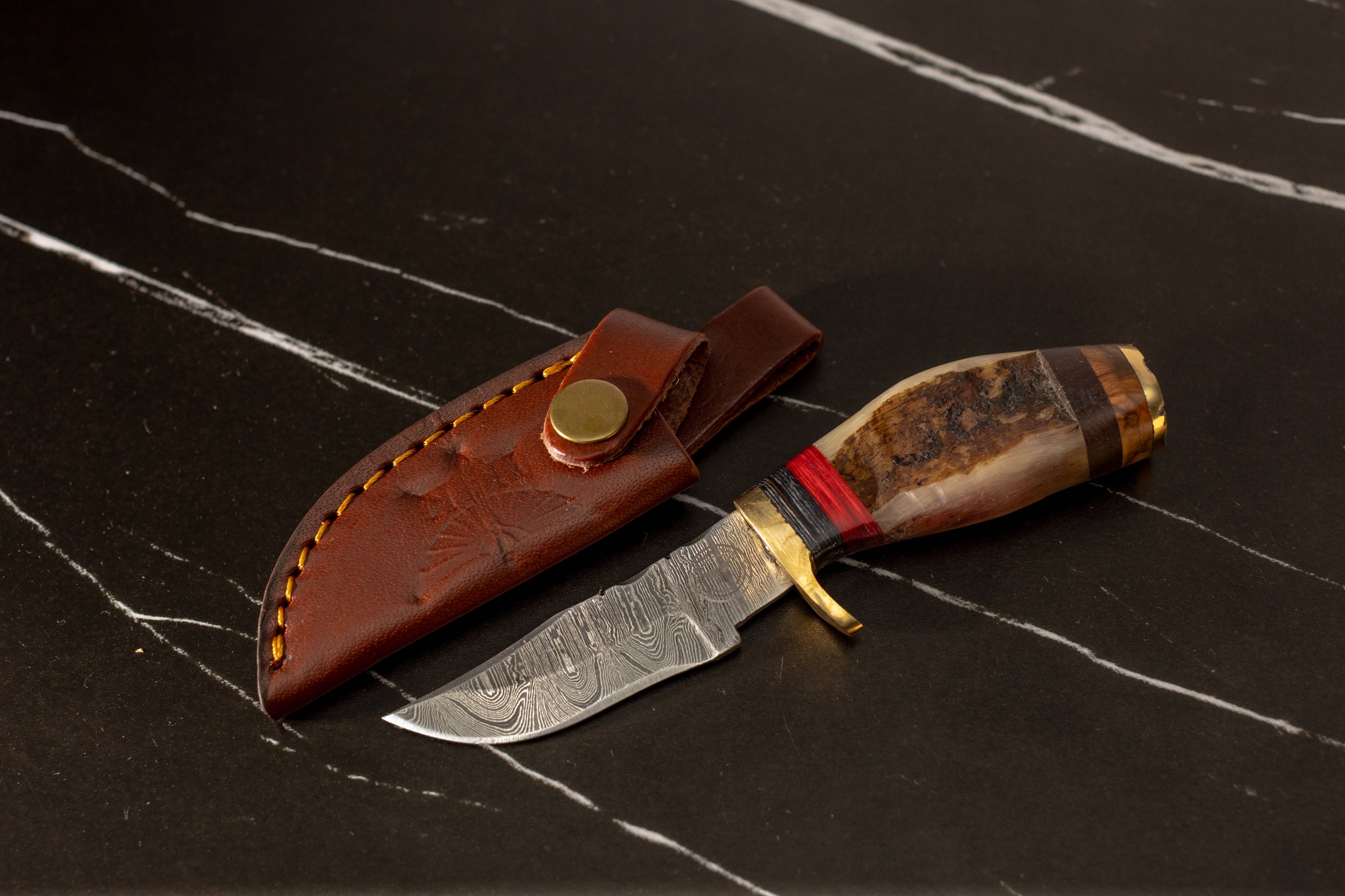 HomeTown Knives. - Wholesale Pocket Knife/Holder - HTK30 - S3R - Mini Skinner Bowie1