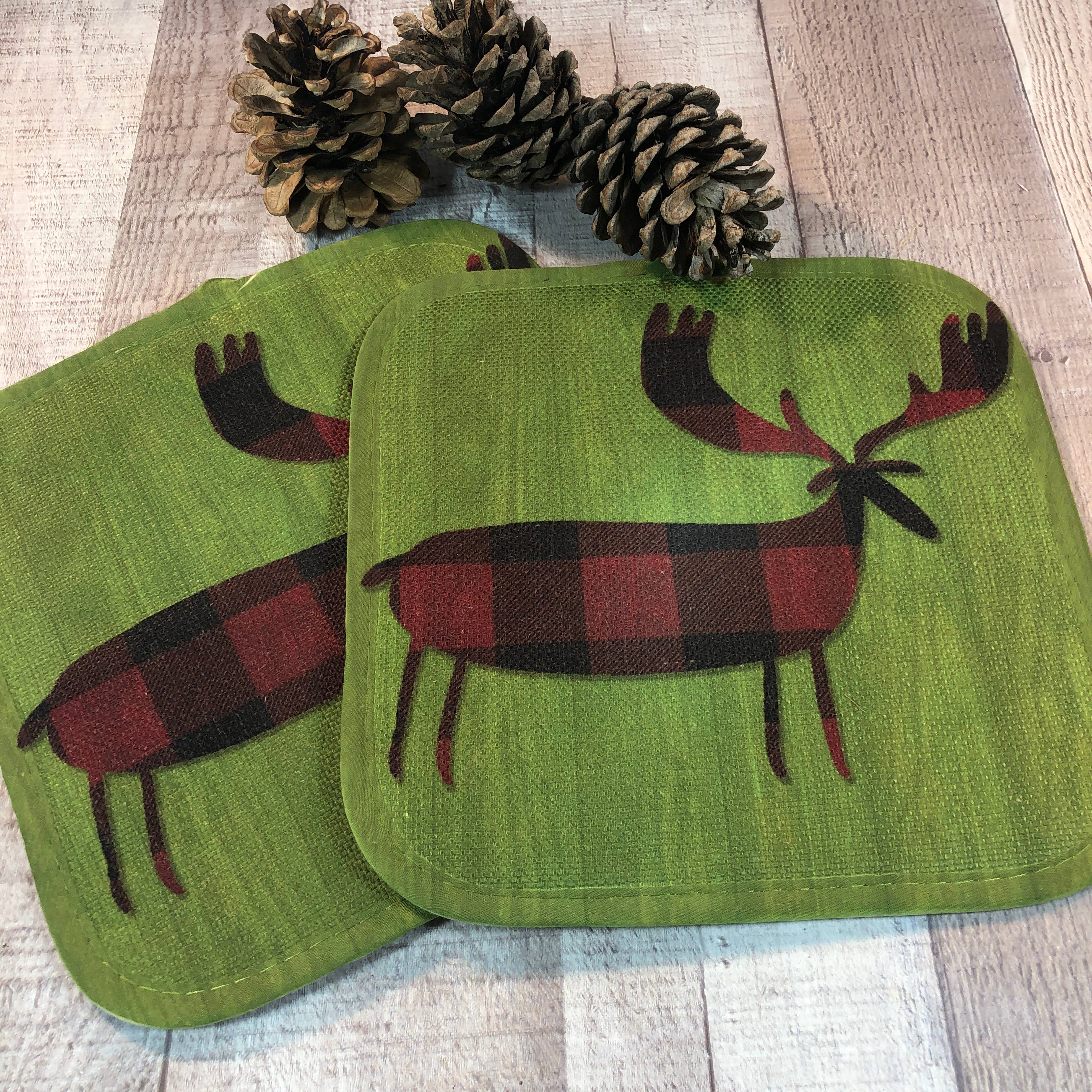 GP Originals - Wholesale Oven Mitt/Pot Holder - Mod Moose Pot Holder/Hot Pad0