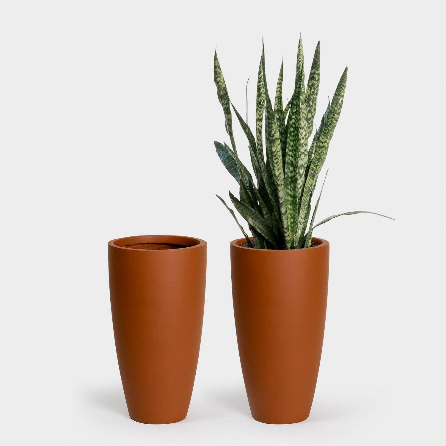 Greenery Unlimited - Wholesale Plant Pot - Newel 30 Large Planter1