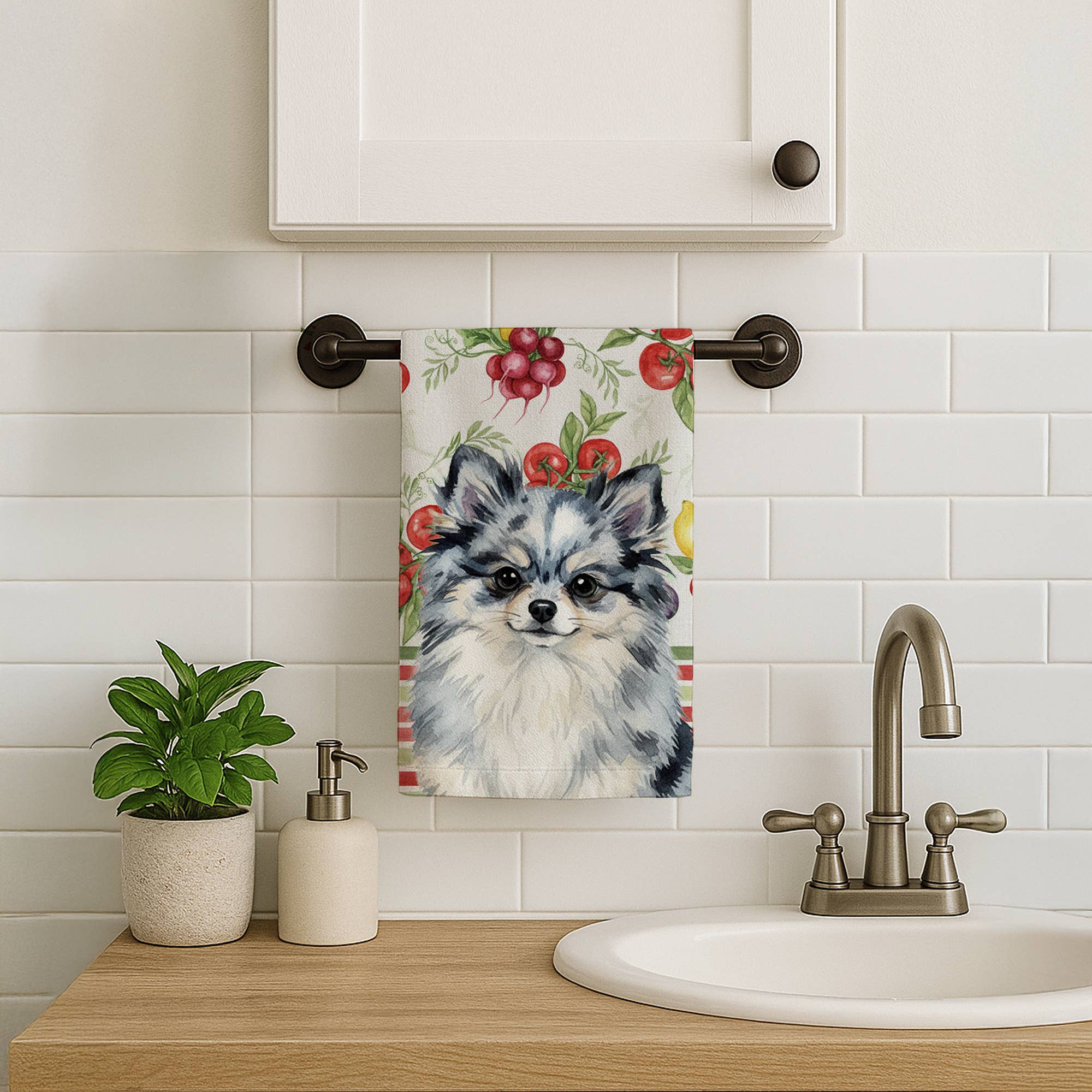 Caroline's Treasures – wholesale Hand towel – Blue Merle Pomeranian Vegetables Towel WDK83600