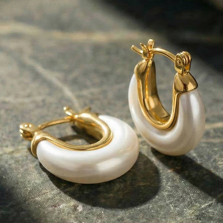 Echo Pearl Hoepels voor wholesale door Hoft Studio