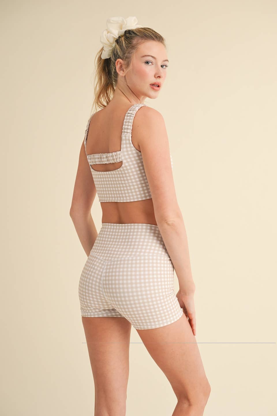 KIMBERLY C - Wholesale Sports Bra - Women's - Gingham Print Ruched Bra Top22