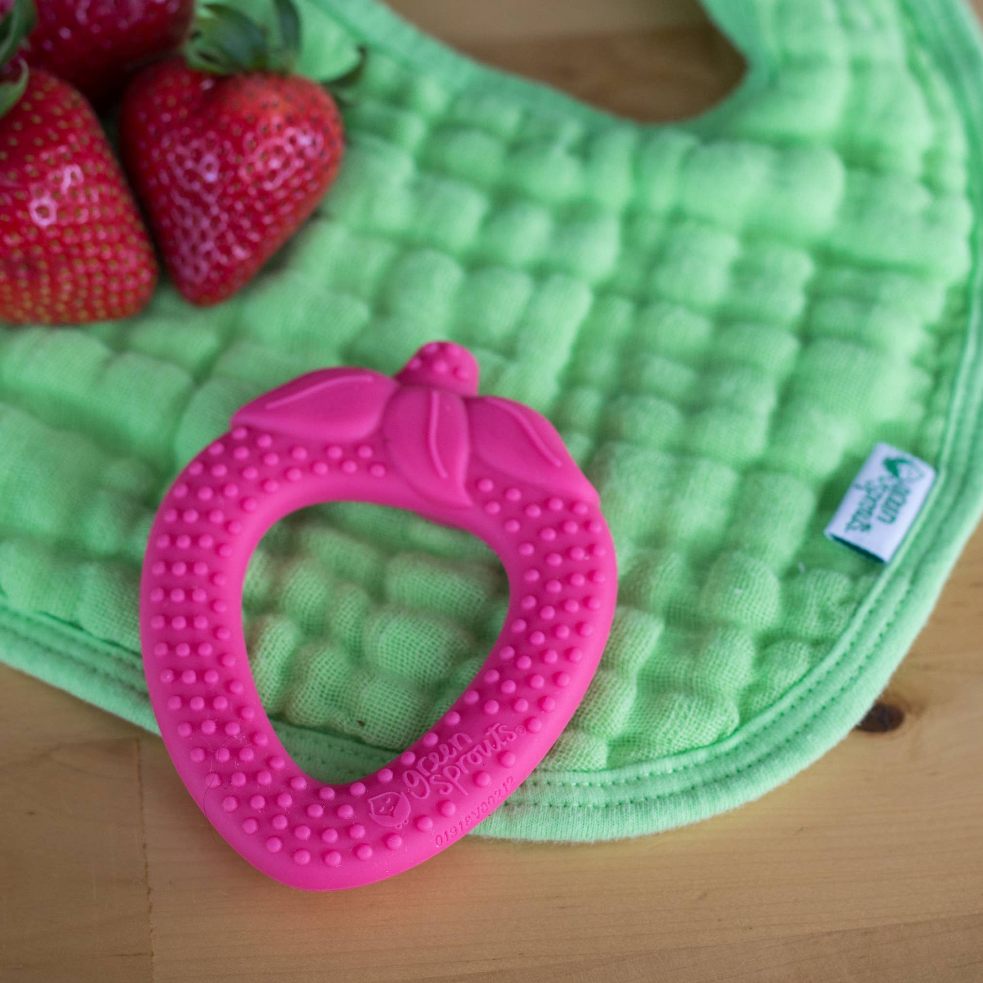 green sprouts silicone fruit teether