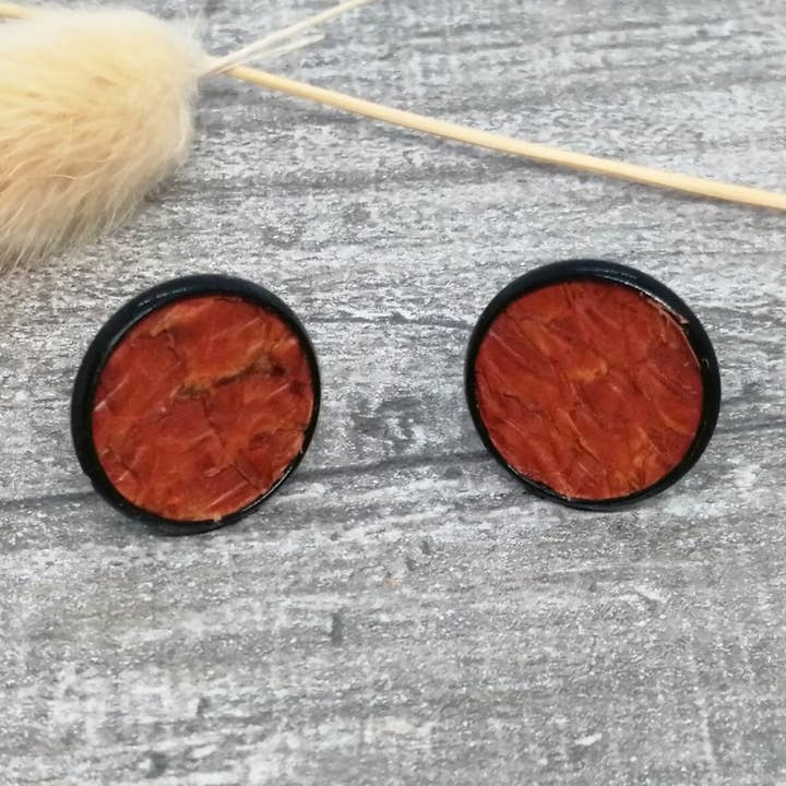 Ohrhänger - Maritime 8- Lachsleder - Schwarz/Rostbraun für den Großhandel von Maison Delclef