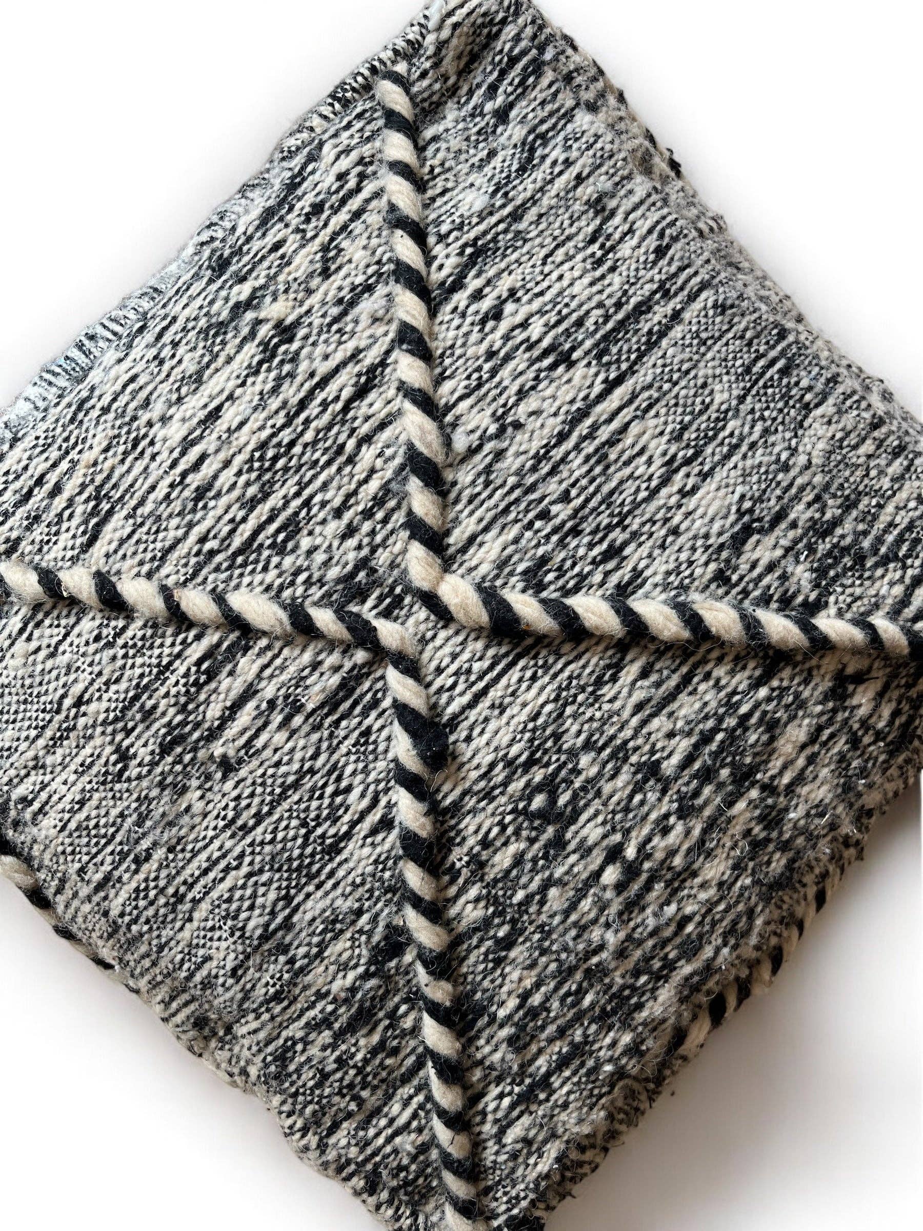 LEY! – wholesale Floor pillow – Small Floor Cushion - Mica Mini8