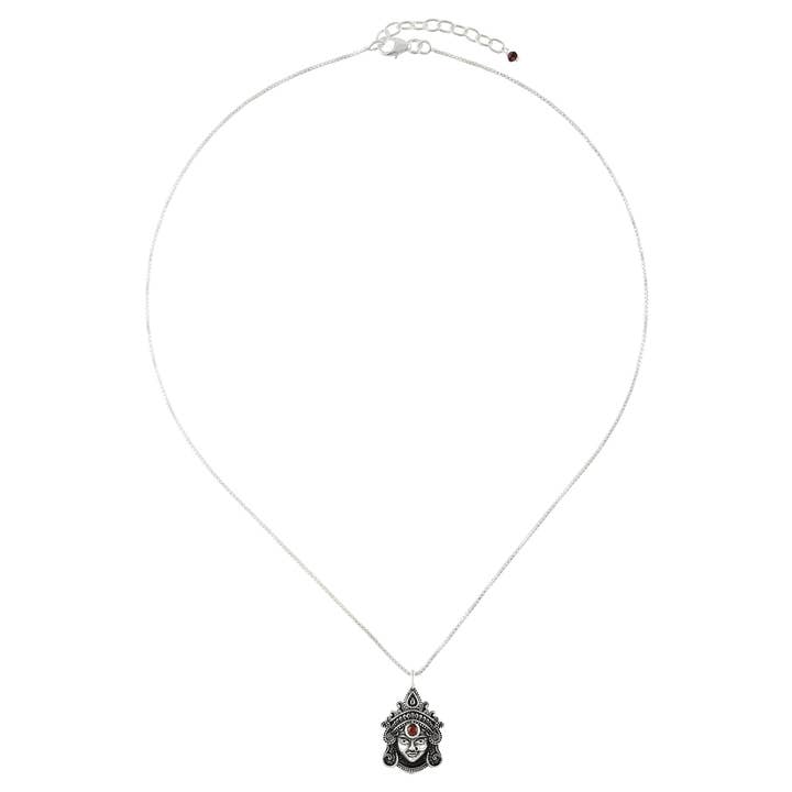 Mantra4u - Venta al por mayor Collares con colgantes/abalorios - Colgante de la diosa Durga en plata con granate rojo