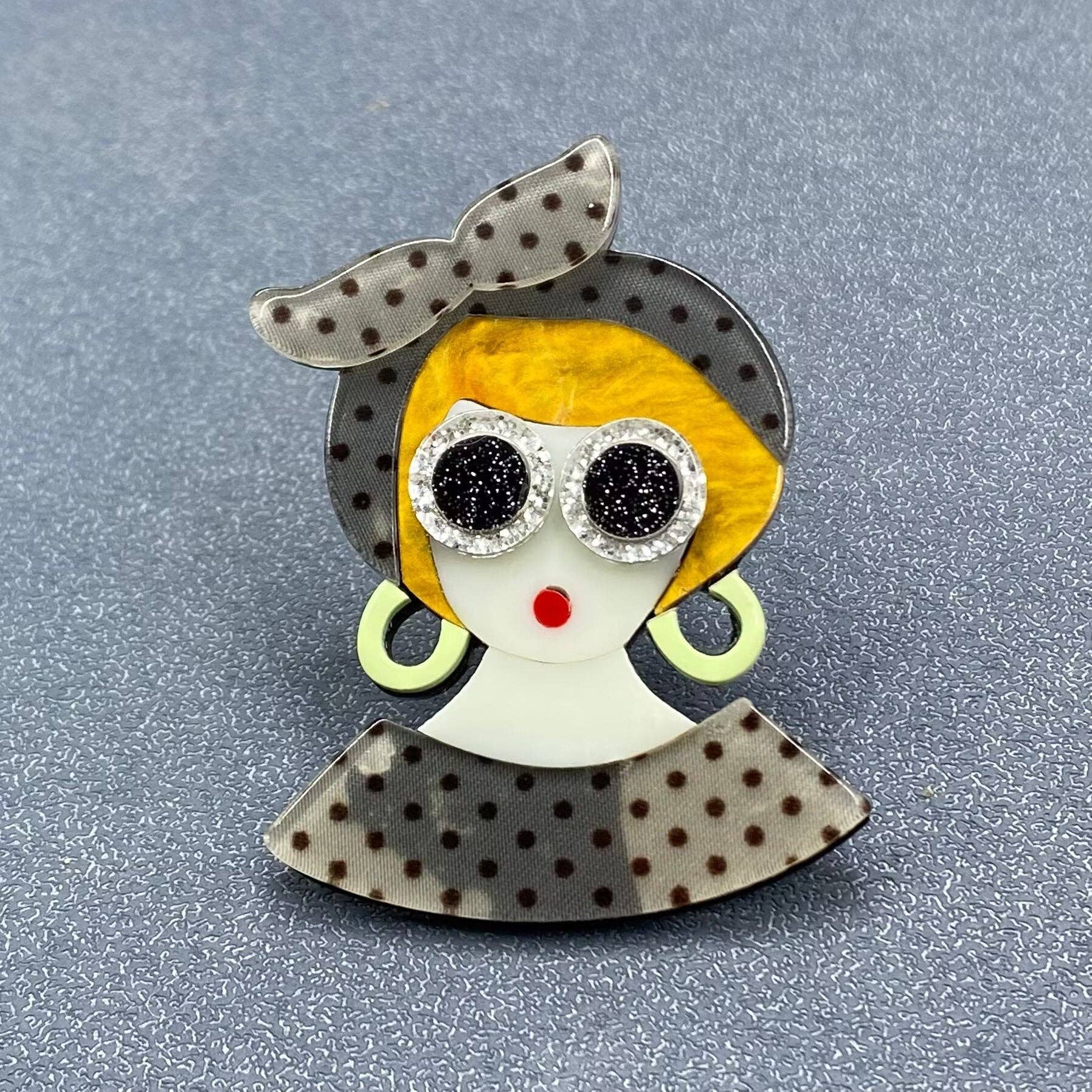 Mio Queena - Venta al por mayor Broches - Broche acrílico creativo - MIO63650