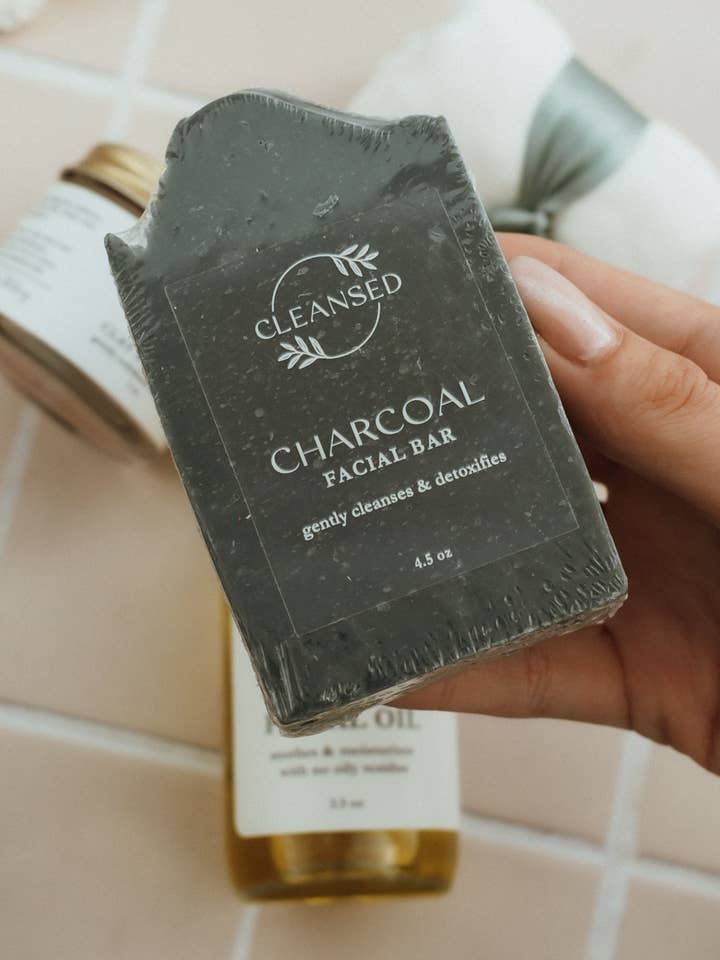 Kohle-Gesichtsseife für den Großhandel von Cleansed