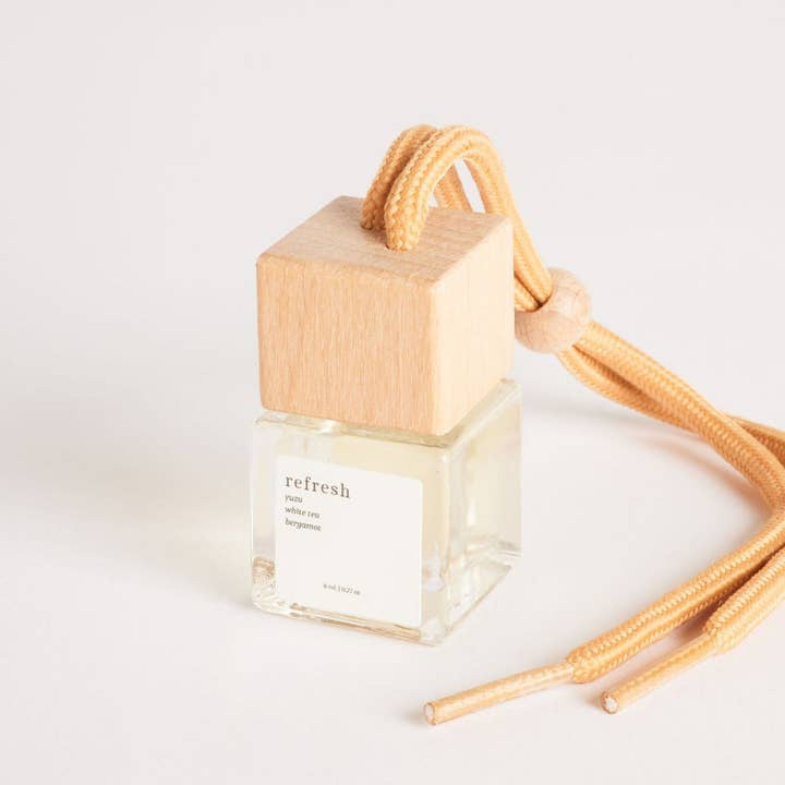 Refresh Hanging Car Diffuser (Yuzu, White Tea, Bergamot) for wholesale by Yuzu Leaf
