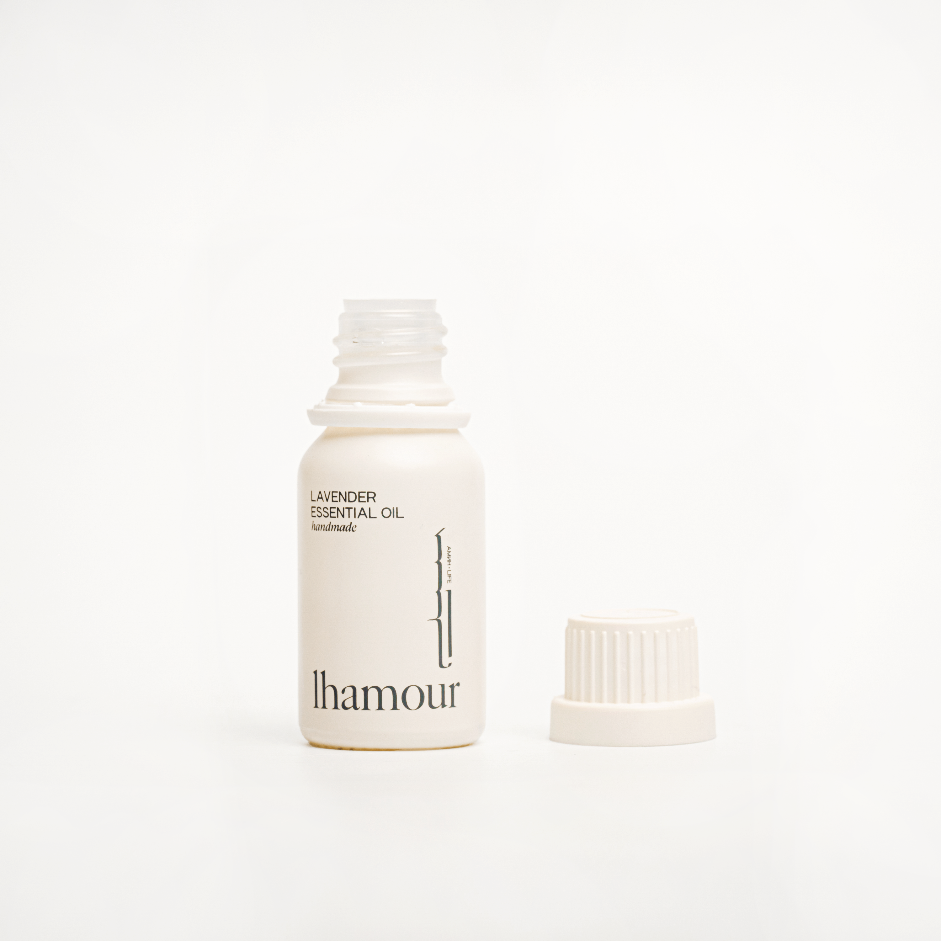 Lhamour - Wholesale Essential Oil - Lavender Essential Oil1