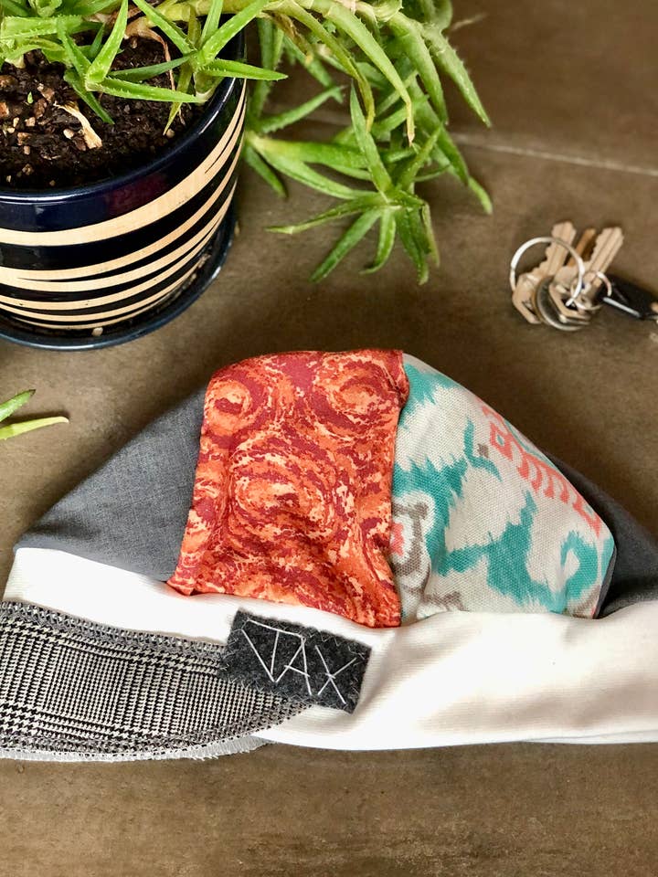 Cappello da adulto riciclato arancione e verde acqua modello Newsboy per la primavera JAX per la vendita all'ingrosso da parte di Jax Upcycled