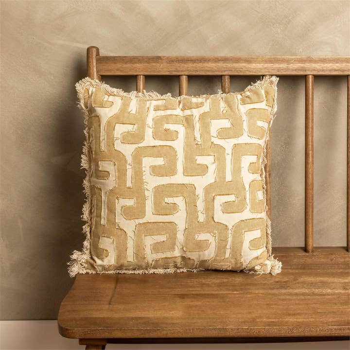 Kissen - Tan Geometrisches Muster (Pk/02) für den Großhandel von Audrey's Home & Gift