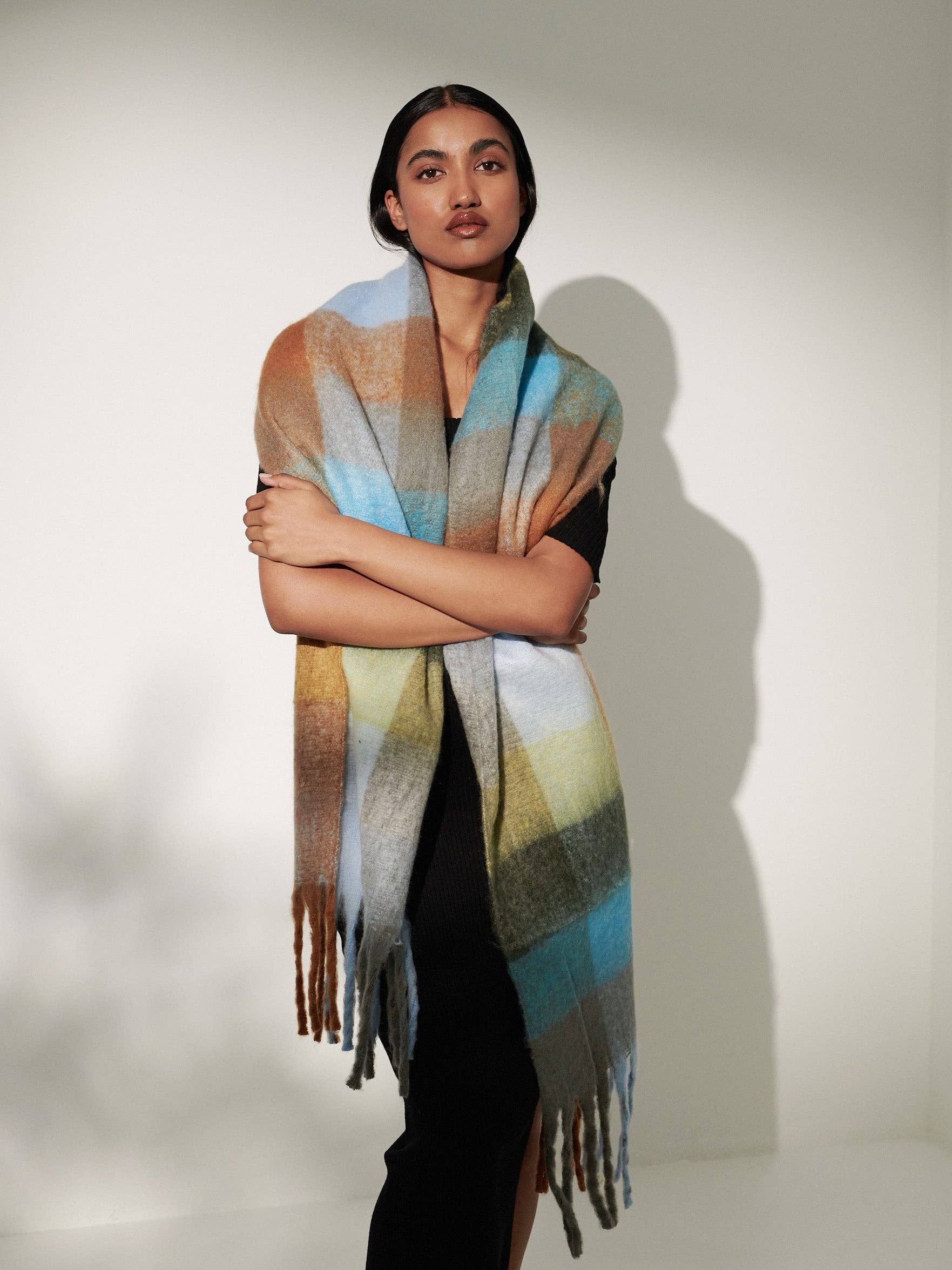 Angels Whisper Accessories - Wholesale Scarf - Women's - Biscuit Checkered Winter Scarf7