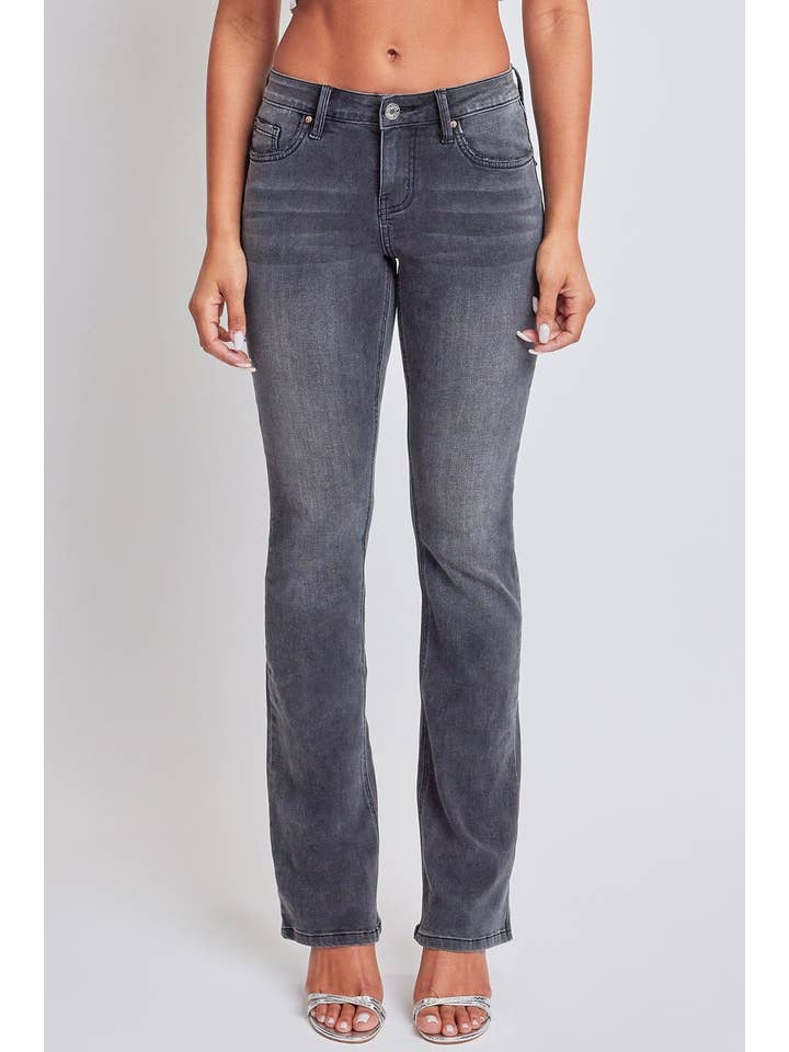 YMI - Wholesale Jeans - Women's - Women's Bootcut Jeans with Flap Pockets-P608751