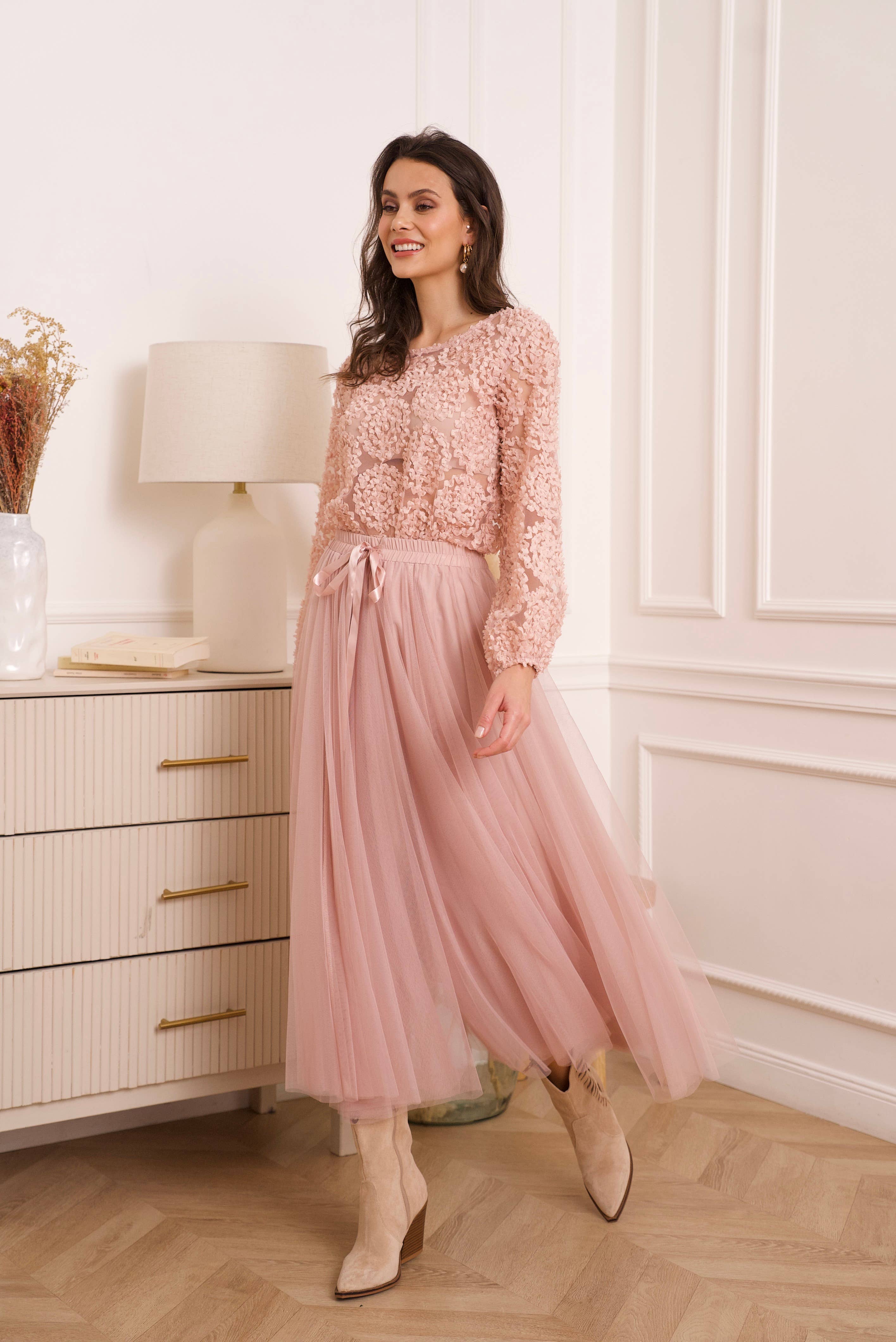 CHOKLATE PARIS - Wholesale Blouse - Women's - Textured rosette blouse (S/M-M/L) - CK0802210