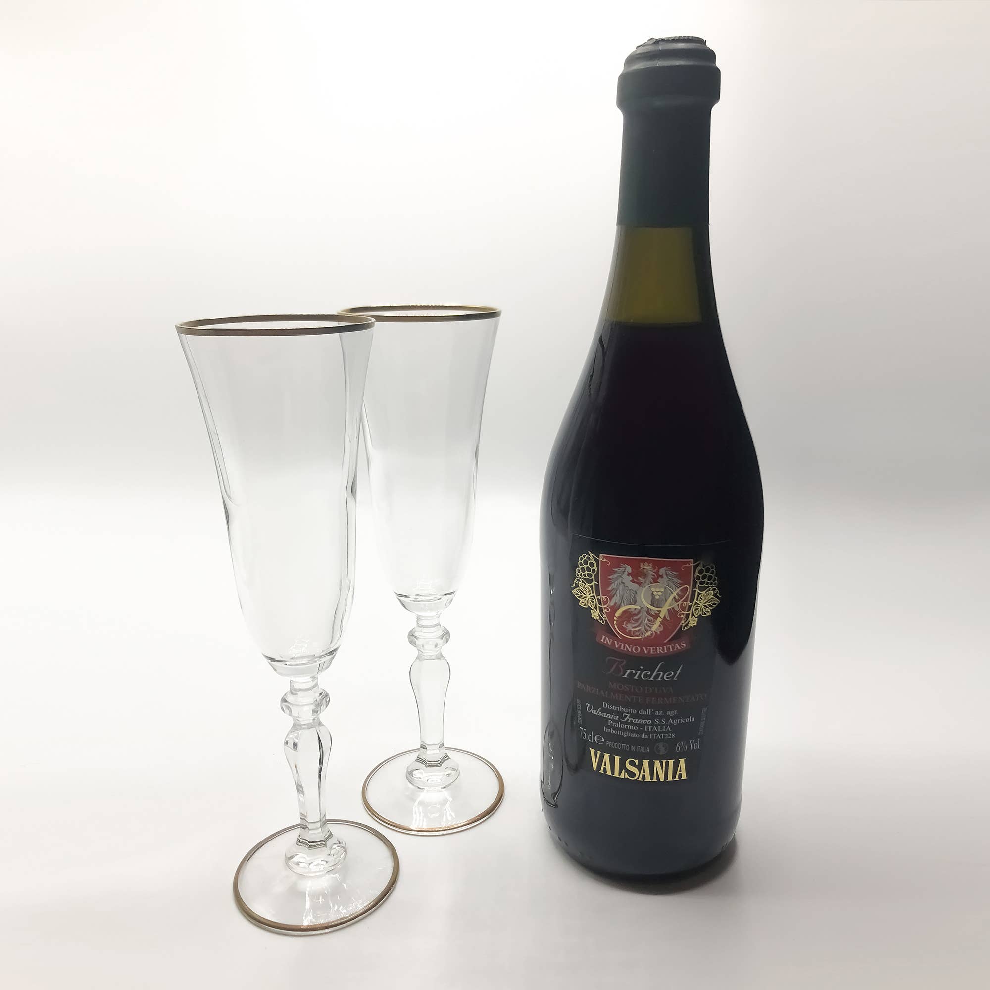 Chateau Valsania Vini Italia - Vendita all'ingrosso Vino rosso - BRICHET - vino dolce da aperitivo a bassa gradazione 6° vol.1