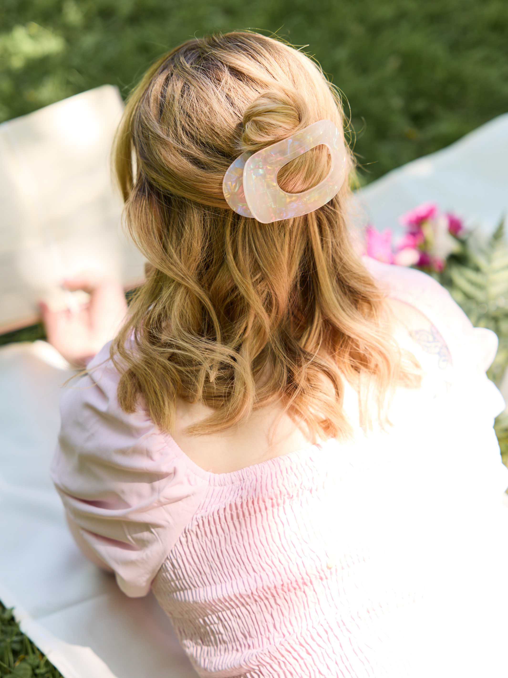 Flirty Pineapple - Wholesale Hair Clip - Women's - Flat Clip0