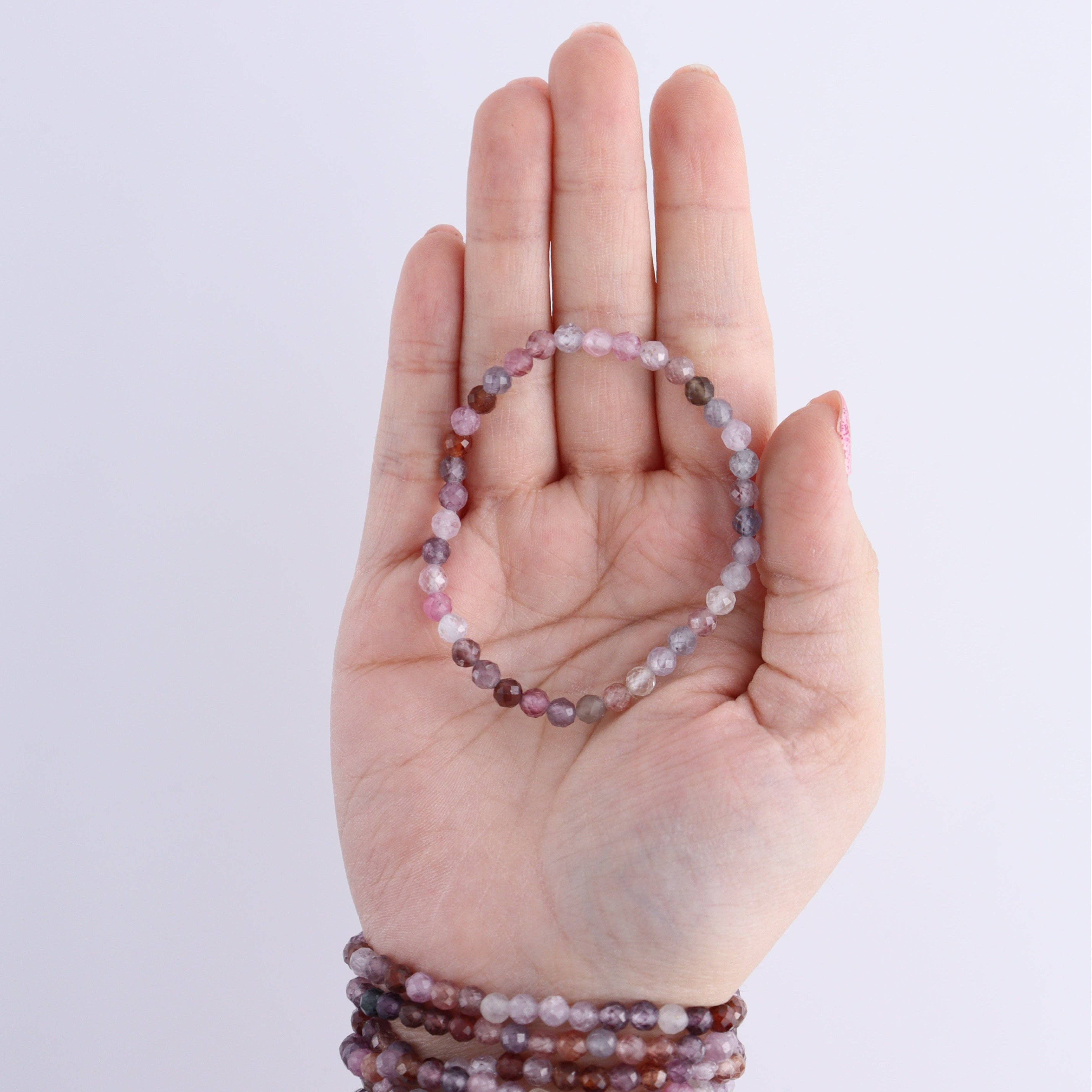 Mi Esperanza Minerals - Wholesale Beaded Bracelet - One Faceted Spinel Bracelet3
