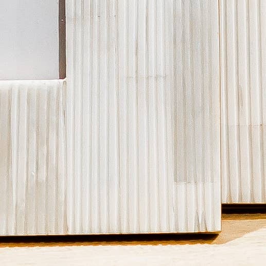 BIDKhome - Wholesale Picture Frame - 4x6” Carved Bone Picture Frame3