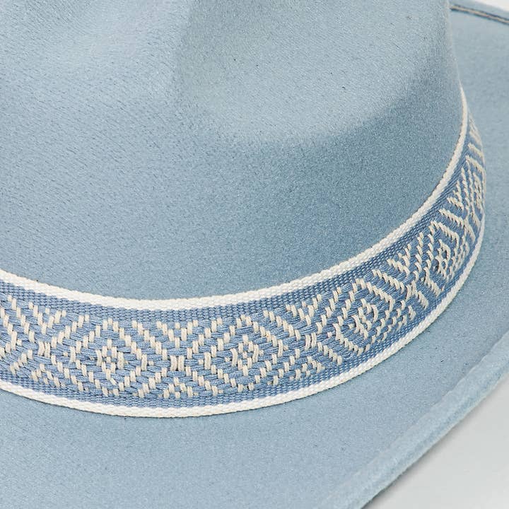 Collections by Fame Accessories – Engroshandel Cowboyhat - Dame – Cowboyhat med vestligt flettet mønsterrem3