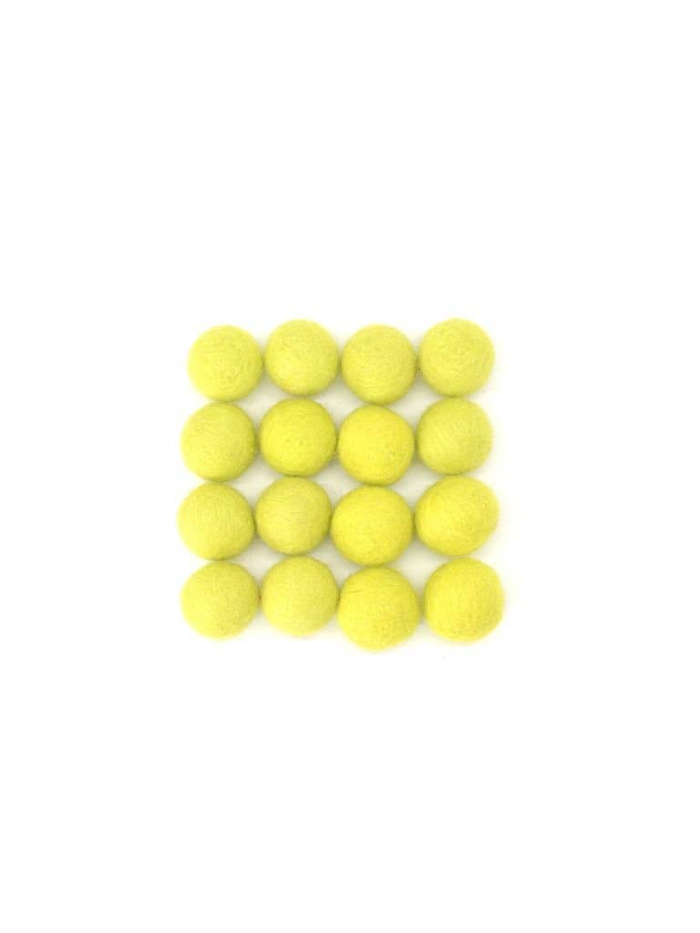 Woollyfelt – wholesale Decorative tabletop object – Lime Green Pom Pom Balls | 2 CM2