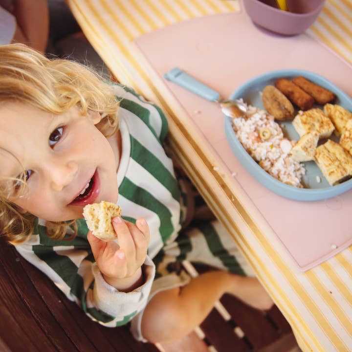 the cotton cloud - Wholesale Dish - Alfie the Lion Dish Sand