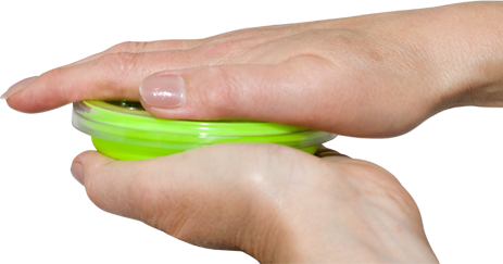 Cheatwell Games – wholesale Dice – Slam Dice Bluff - The shake 'n' play bluffing game4