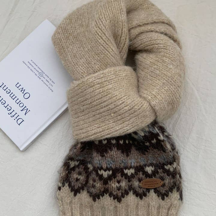 MKS America - Wholesale Scarf - Women's - Vintage Fair Isle Christmas Scarf2