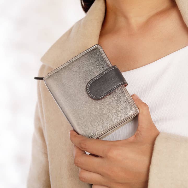 PRIMEHIDE - Wholesale Wallet - Women's - London Metallic Leather RFID Purse - 8084