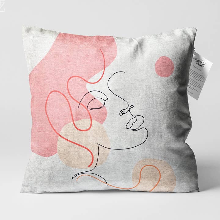 Kussenslopen met abstract gezichtspatroon in roze en ecru kleuren voor wholesale door OyzShop