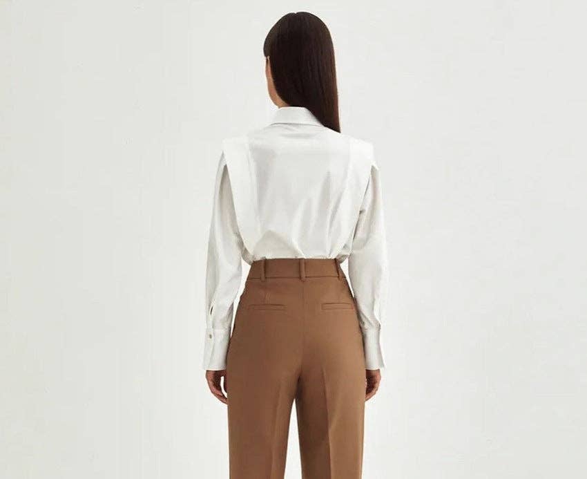 Marayn – Camisa com botões no colarinho – Mulher por atacado – Blusa Branca de Outono Estilo Moderno Chique e Descontraído22