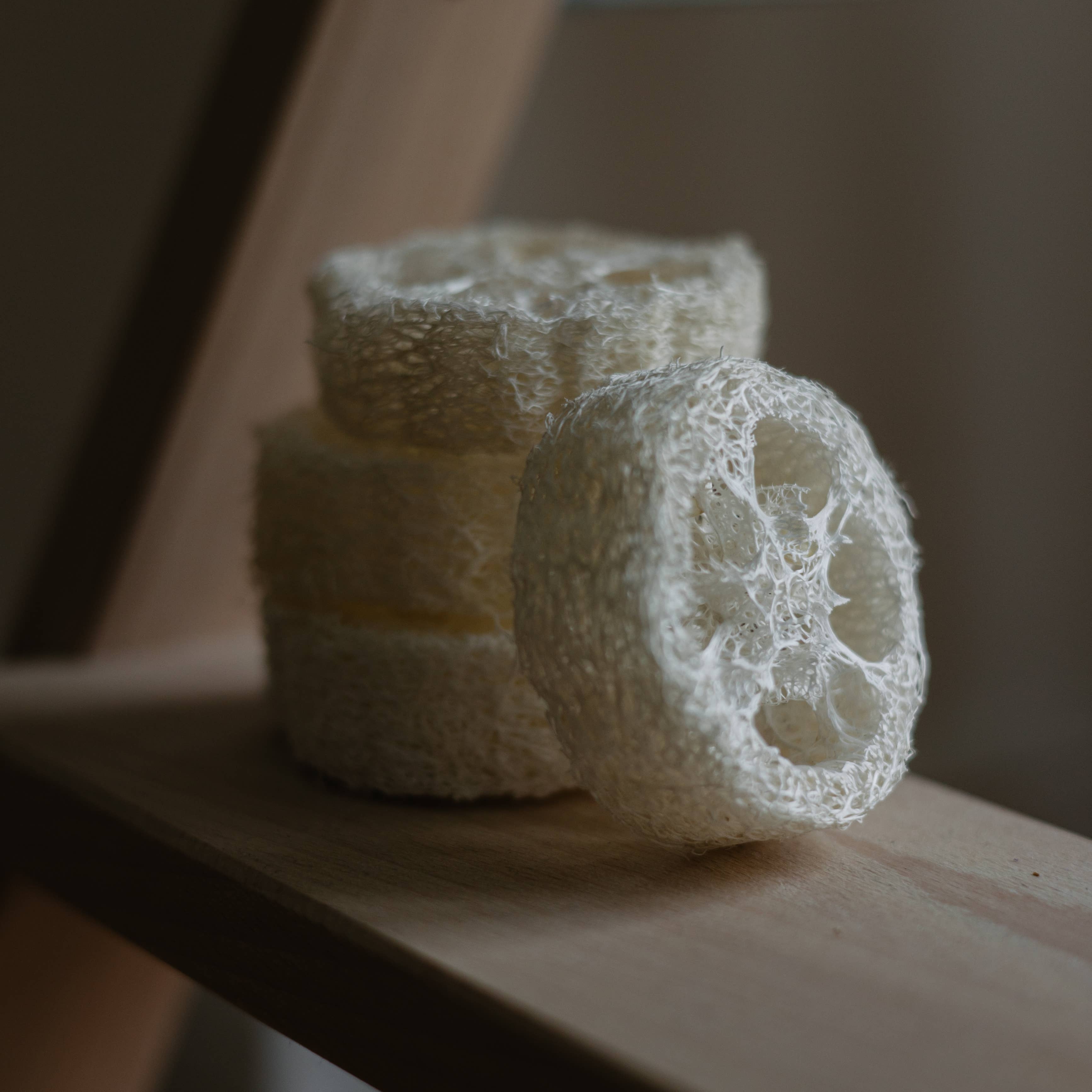 Croll & Denecke - Wholesale Bath Pouf/Sponge - Loofah slices for soap apothecary bathroom2