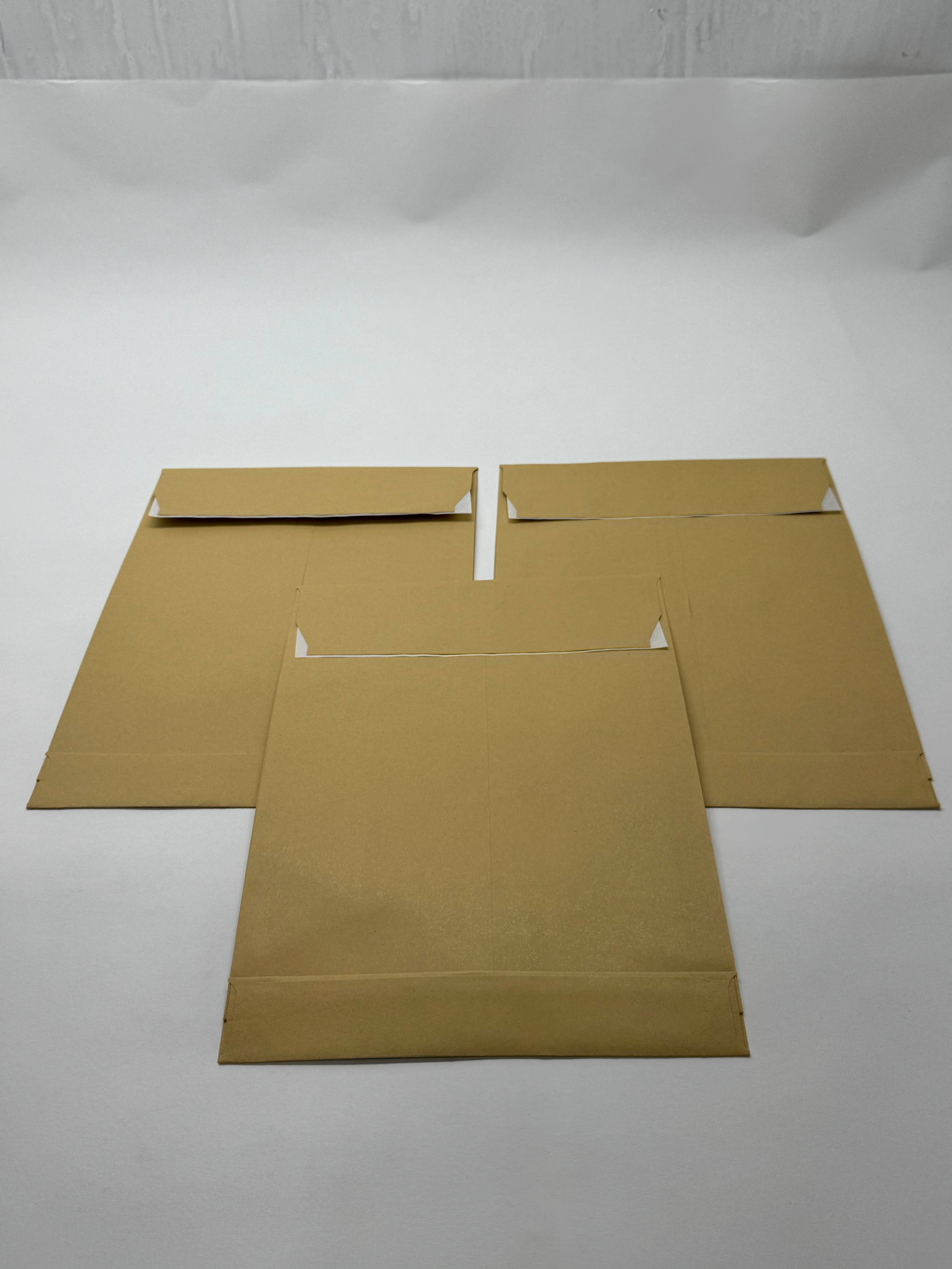 Salzmann Restwaren GmbH - Wholesale Envelopes - Bubble mailers & shipping envelopes, gusseted envelopes4