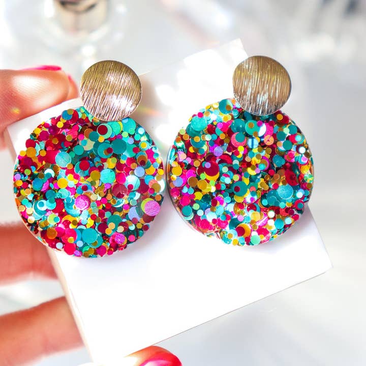 Orecchini Béa Joie Vert e ulteriori Risultati per siti bigiotteria all'ingrosso. Resi gratuiti e termini di pagamento a 60 giorni su Faire in tendenza su Faire.