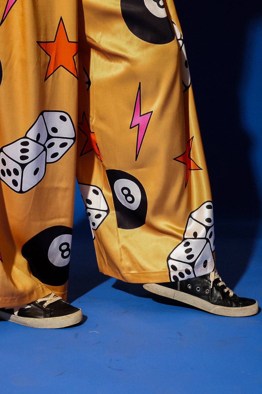 Burnt Toast – Engroshandel Bukser - Dame – Hun er så heldig bredbenede bukser **GENPÅFYLDTE**1