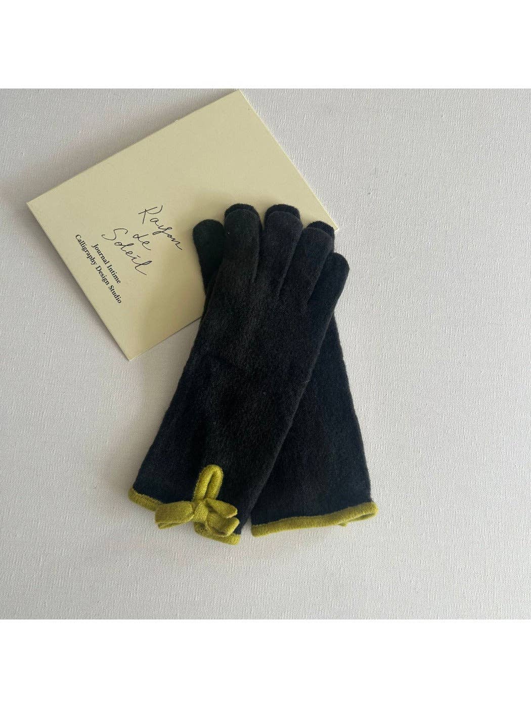 Funkyrel® Atzbranding Limited – Engroshandel Handsker - Dame – Gloving - Søde Strikkede Handsker med Sløjfe & Touchscreen3