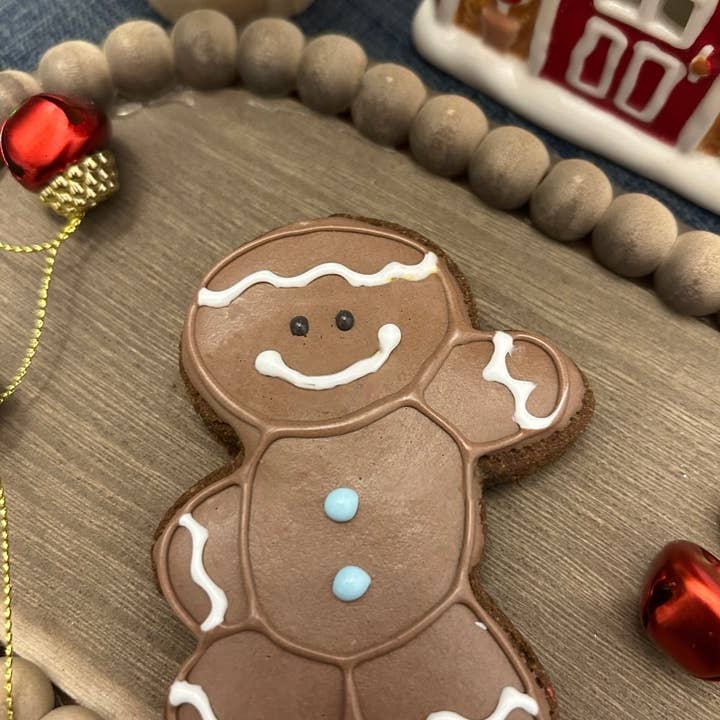Winter Gingerbread Man Frosted Woofie for wholesale by Moo’s Barkery