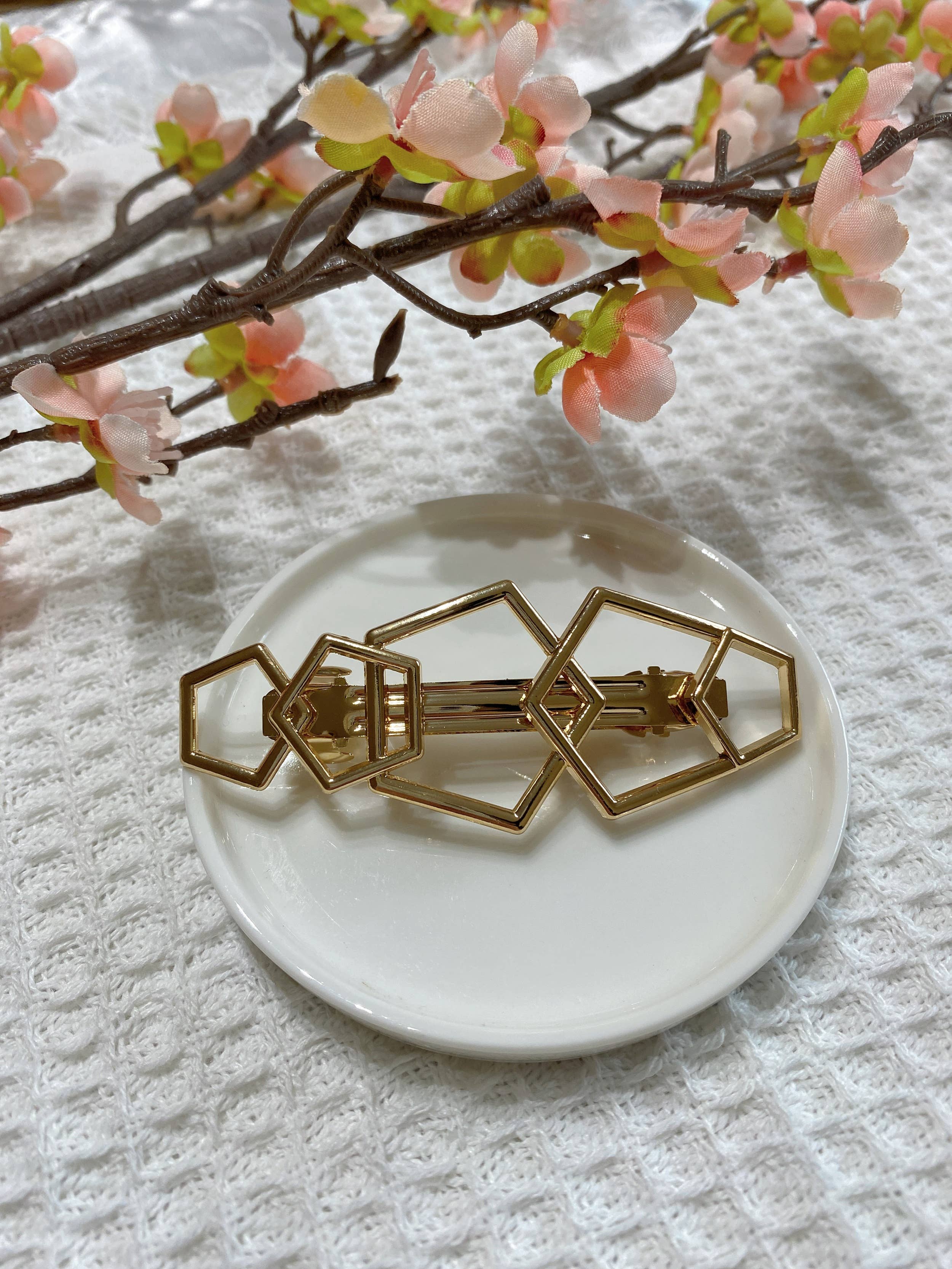 LadyJuneAccessories - Vendita all'ingrosso Fermaglio per capelli - Donna - Fermaglio geometrico dorato | Capelli spessi | Fermacapelli in ottone3